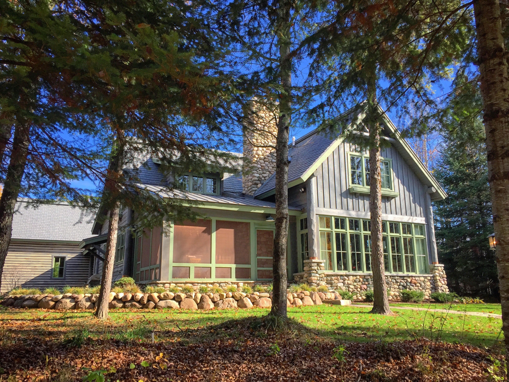 Cabin Retaining Wall on Northern Michigan home